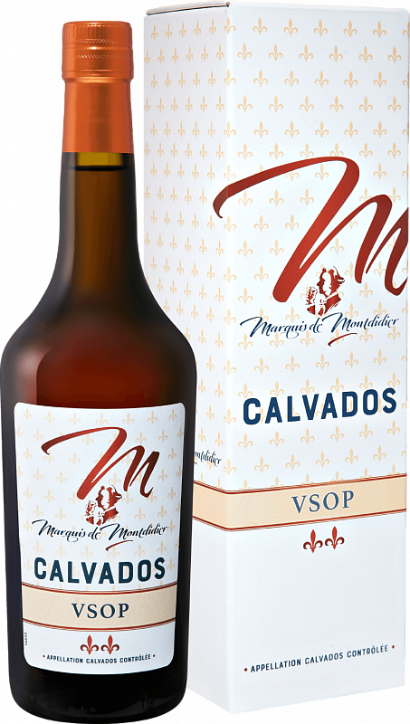 Кальвадос Маркиз де Мондидье VS подарочная упаковка 0,7 л. 40%