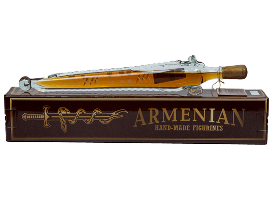 Армянский коньяк 5 звезд подарочная упаковка "Сабля" 0,5 л. 40%